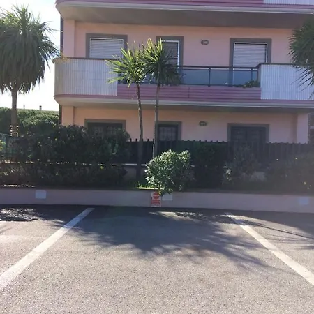 Victoria Con Parcheggio Privato Apartment *